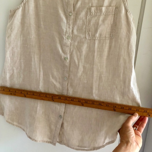 Linen Sleeveless Button-Front Blouse, New Condition - Picture 14 of 15